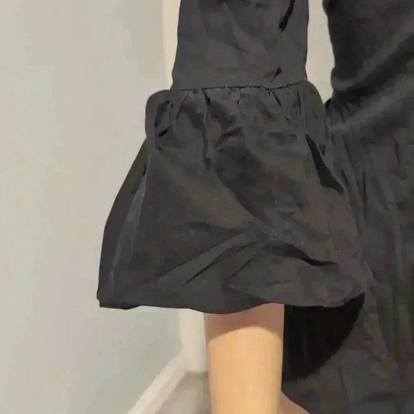 COPY - BCBG Max Azria  blouse - Picture 2 of 6